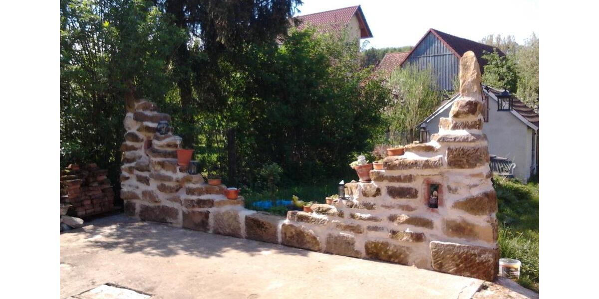 Einfamilienhaus Ebensfeld - 8 Zimmer, 240 m&sup2;, 280.000&euro; | Angebot:25239677