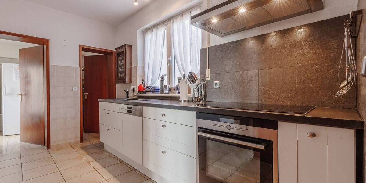 Einfamilienhaus Forchheim - 5 Zimmer, 172 m&sup2;, 700.000&euro; | Angebot:26093719