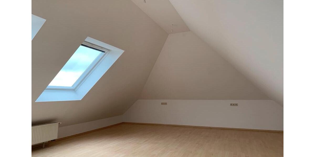 Maisonettenwohnung Oberaurach - 4 Zimmer, 85 m&sup2;, 680&euro; | Angebot:26321416