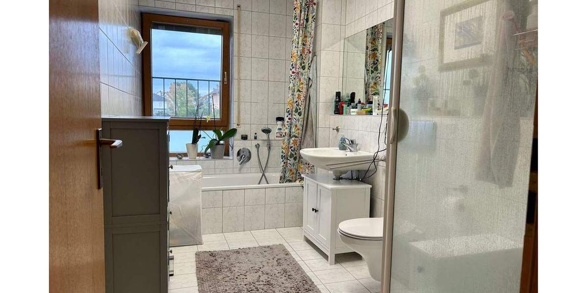 Etagenwohnung Höchstadt - 3 Zimmer, 81 m&sup2;, 278.000&euro; | Angebot:25735016