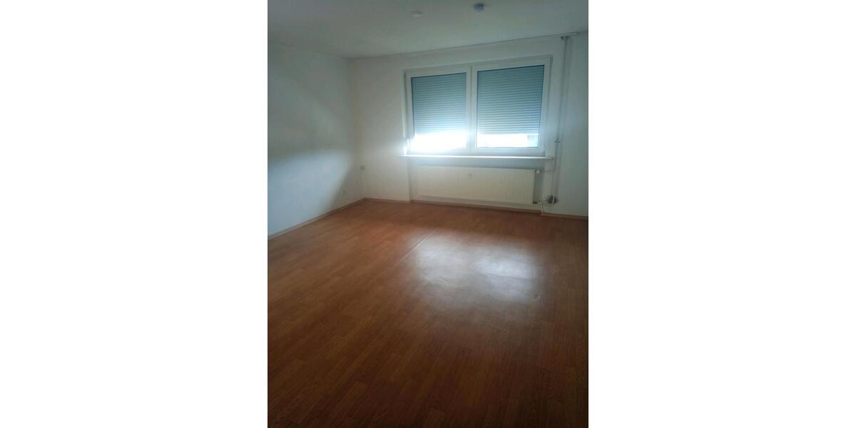 Etagenwohnung Untermerzbach - 3 Zimmer, 90 m&sup2;, 700&euro; | Angebot:26416922