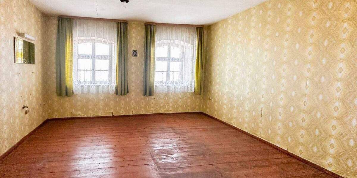 Mehrfamilienhaus, Wohnhaus Königsfeld - 1 Zimmer, 284 m&sup2;, 49.000&euro; | Angebot:25930755