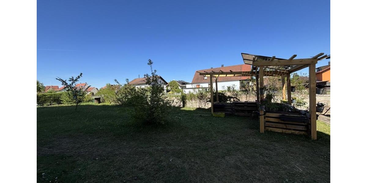 Dachgeschoßwohnung Kemmern - 4 Zimmer, 85 m&sup2;, 1.000&euro; | Angebot:26624590