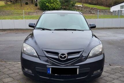 Mazda 3 210.000 km 2.499 &euro; Heroldsbach 91336