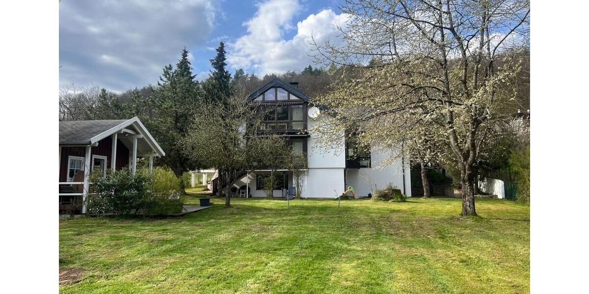 Einfamilienhaus Oberaurach - 8 Zimmer, 400 m&sup2;, 790.000&euro; | Angebot:25922331