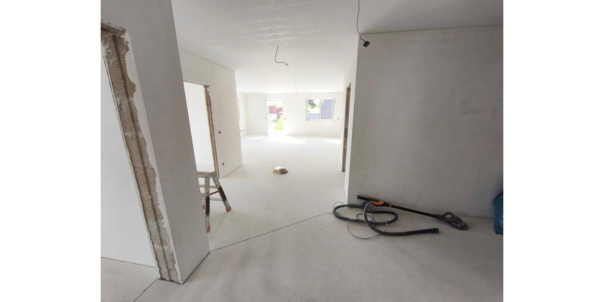 4 Zi. Wohnung (Nr. 7) im OG mit Balkon - Etagenwohnung Adelsdorf OT | Angebot:26785974