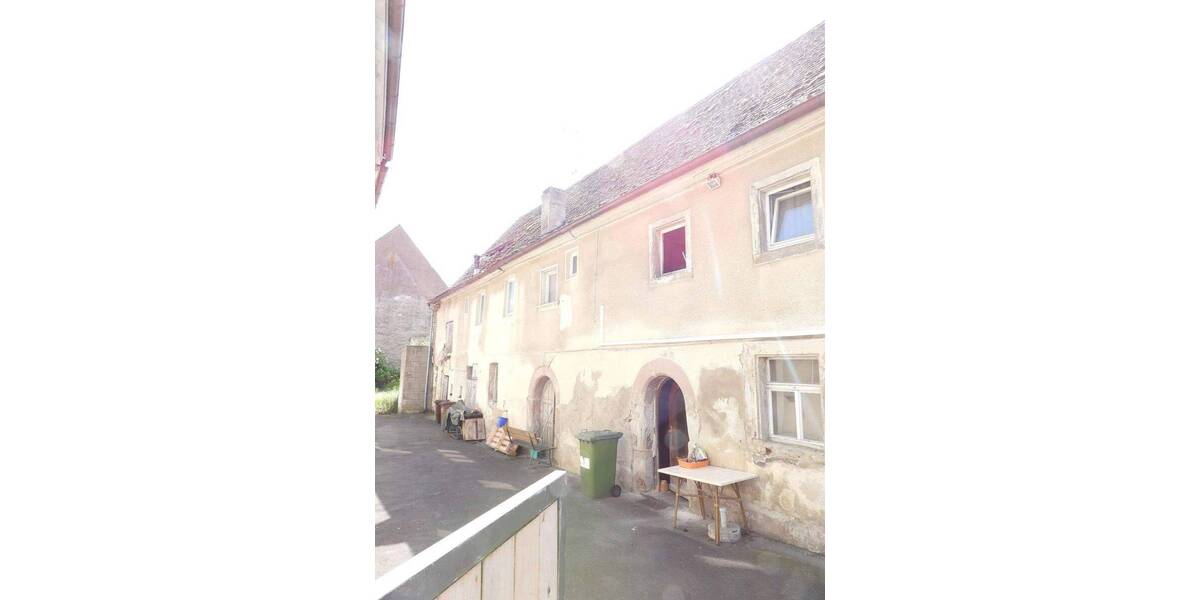 Mehrfamilienhaus, Wohnhaus Mühlhausen - 6 Zimmer, 200 m&sup2;, 75.000&euro; | Angebot:26834794