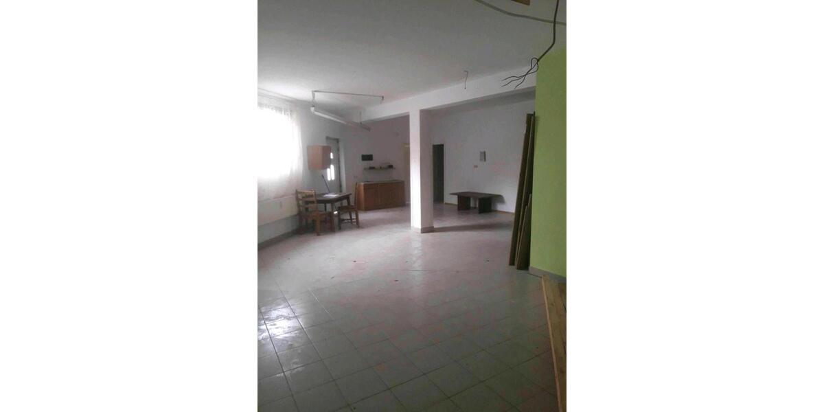 Einfamilienhaus Oberaurach - 6 Zimmer, 160 m&sup2;, 175.000&euro; | Angebot:26234160