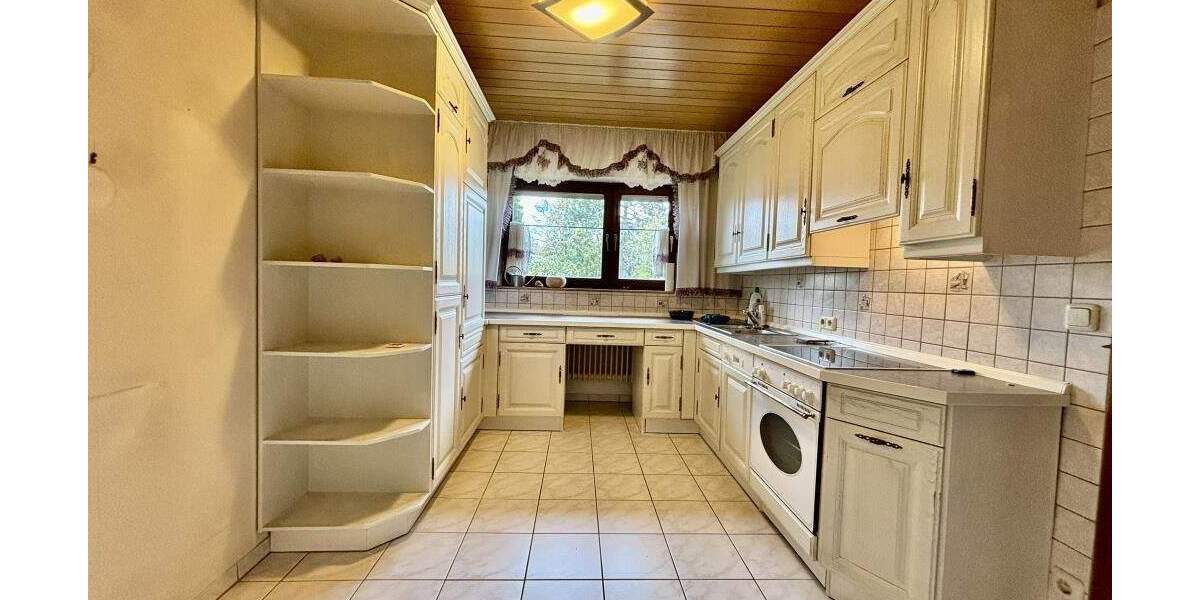 Einfamilienhaus Möhrendorf - 8 Zimmer, 180 m&sup2;, 749.000&euro; | Angebot:25896070