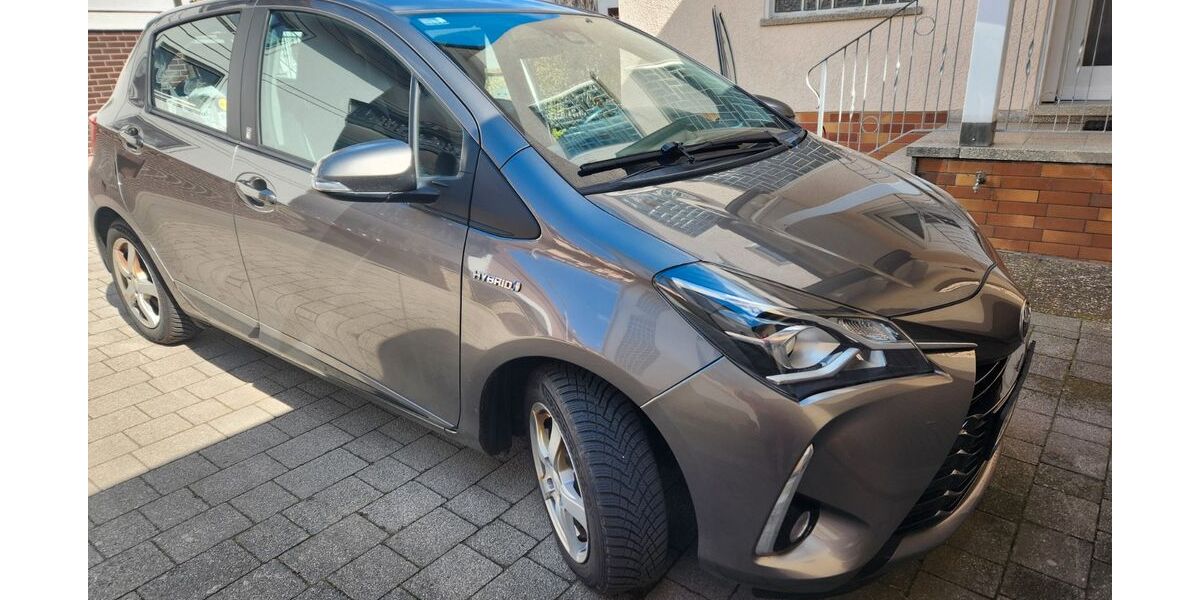 Toyota Yaris 142.000 km 10.800 &euro; Waizendorf 96135