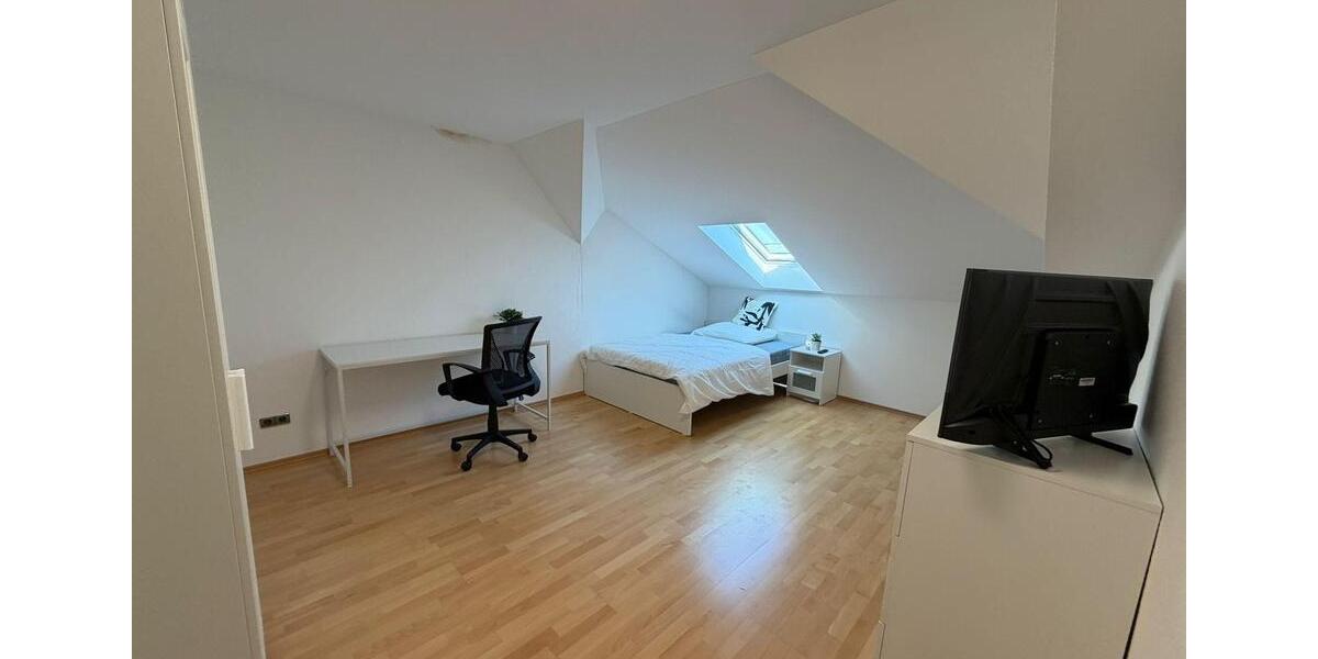 Etagenwohnung Bamberg Bamberg-Ost - 1 Zimmer, 297 m&sup2;, 435&euro; | Angebot:26560579