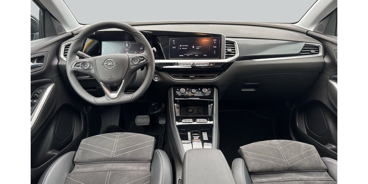 Opel Grandland Ultimate *ACC/Navi/19Zoll Alu/LED/el.Hec 35.065 km 23.980 &euro; Bamberg 96052