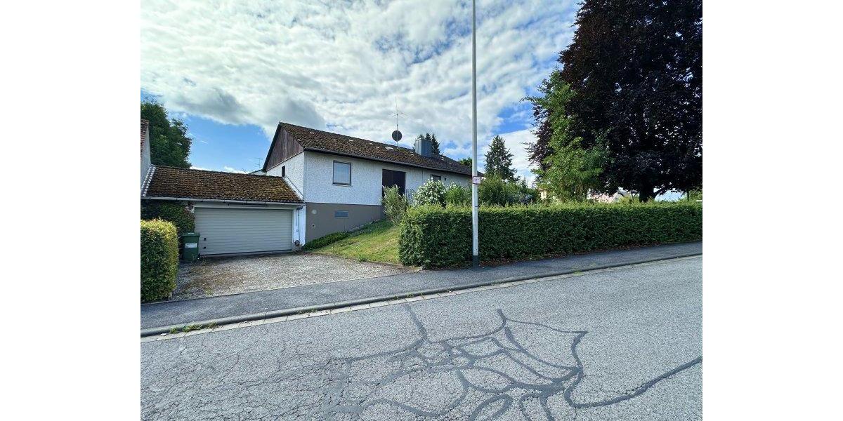 Einfamilienhaus Adelsdorf - 6 Zimmer, 172 m&sup2;, 495.000&euro; | Angebot:26124157