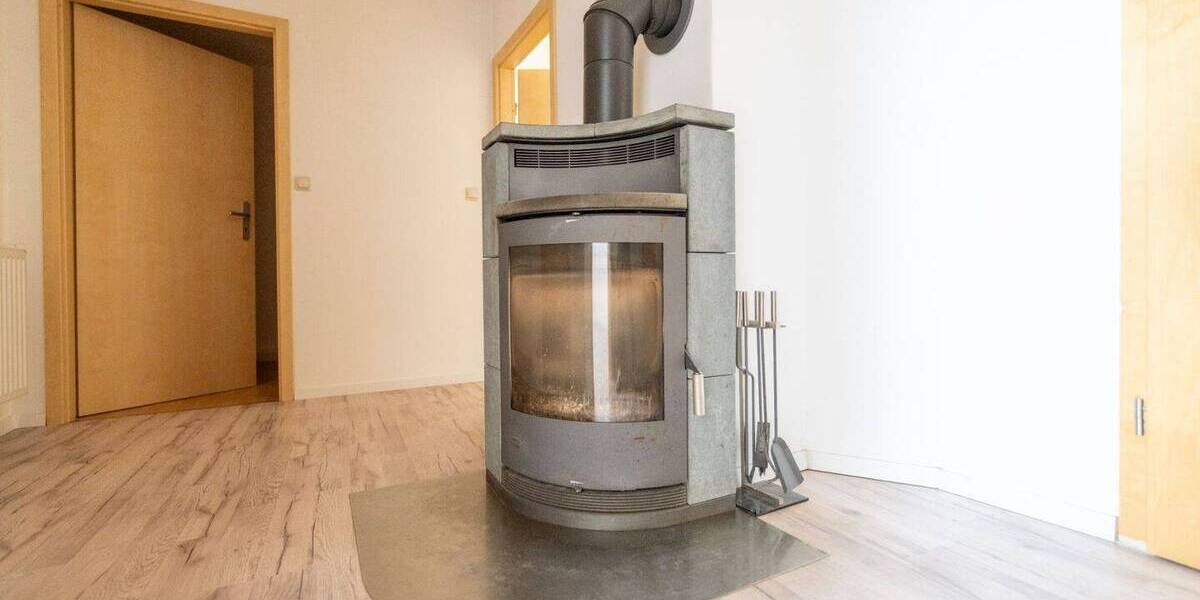 Mehrfamilienhaus, Wohnhaus Schlüsselfeld Elsendorf - 8 Zimmer, 232 m&sup2;, 420.000&euro; | Angebot:26471350