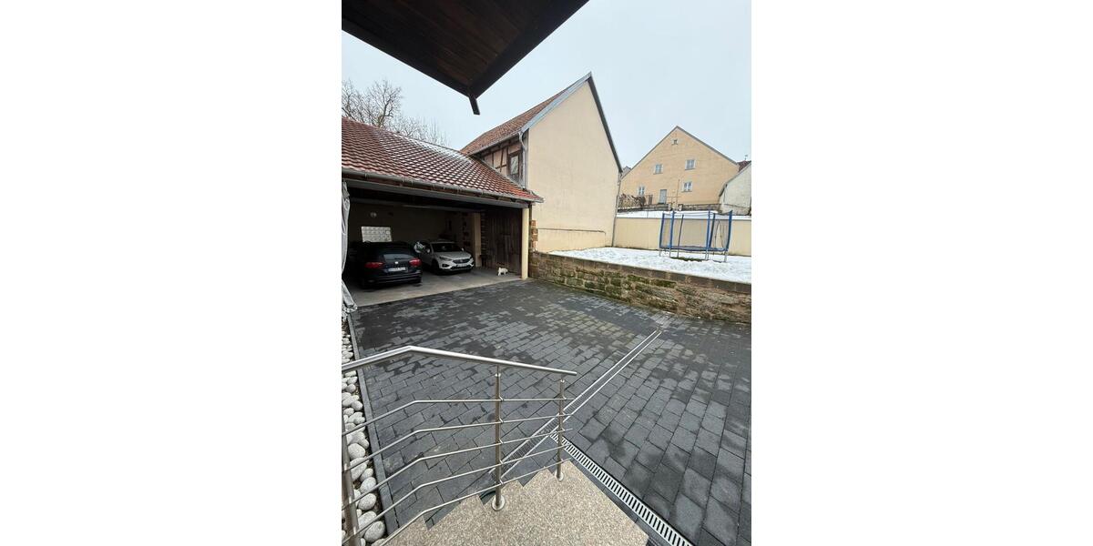 Mehrfamilienhaus, Wohnhaus Rattelsdorf - 8 Zimmer, 200 m&sup2;, 450.000&euro; | Angebot:25943244