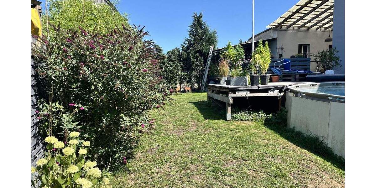Einfamilienhaus Knetzgau - 1 Zimmer, 280 m&sup2;, 425.000&euro; | Angebot:26930619