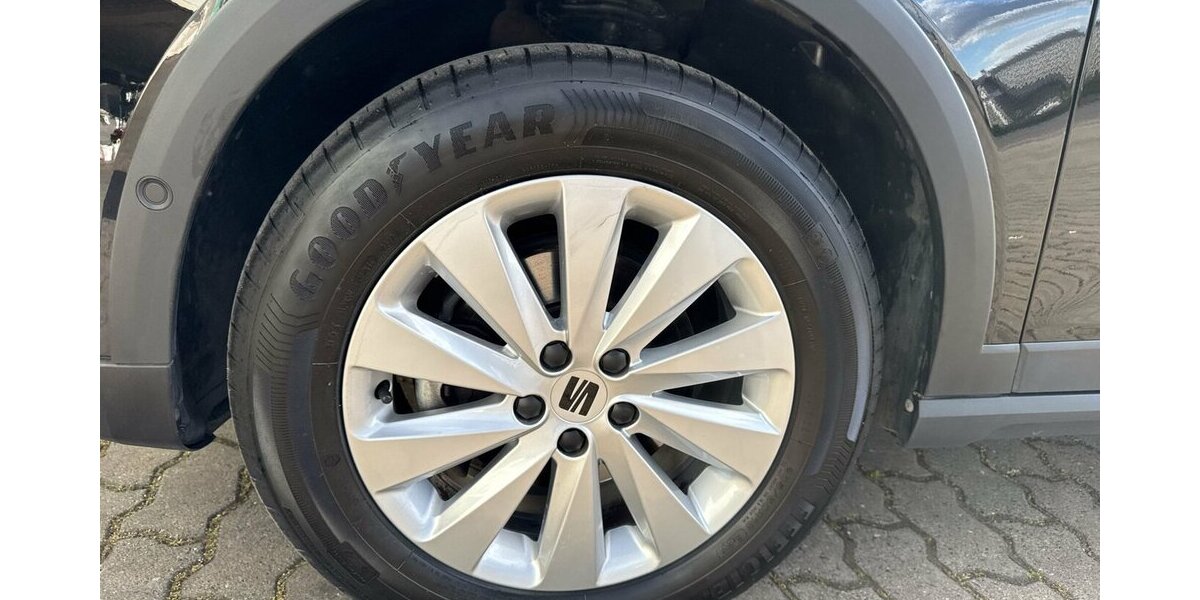 Seat Arona Style *Navi-App/SHZG/LED/Kamera/PDC* 18.609 km 16.980 &euro; Bamberg 96052