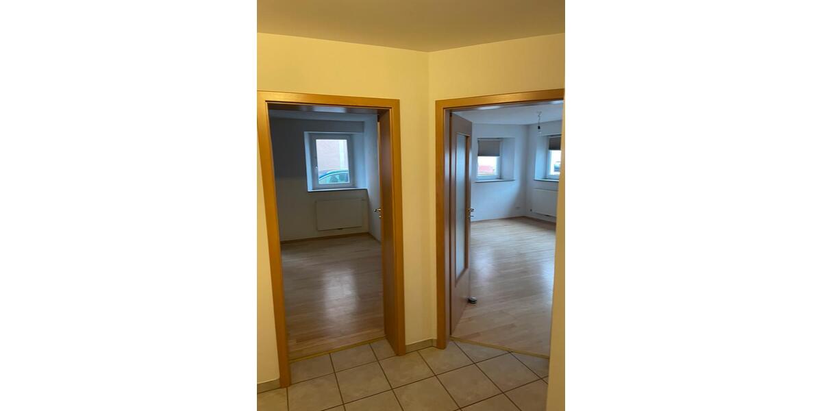 Erdgeschoßwohnung Schlüsselfeld - 2 Zimmer, 65 m&sup2;, 500&euro; | Angebot:25838033