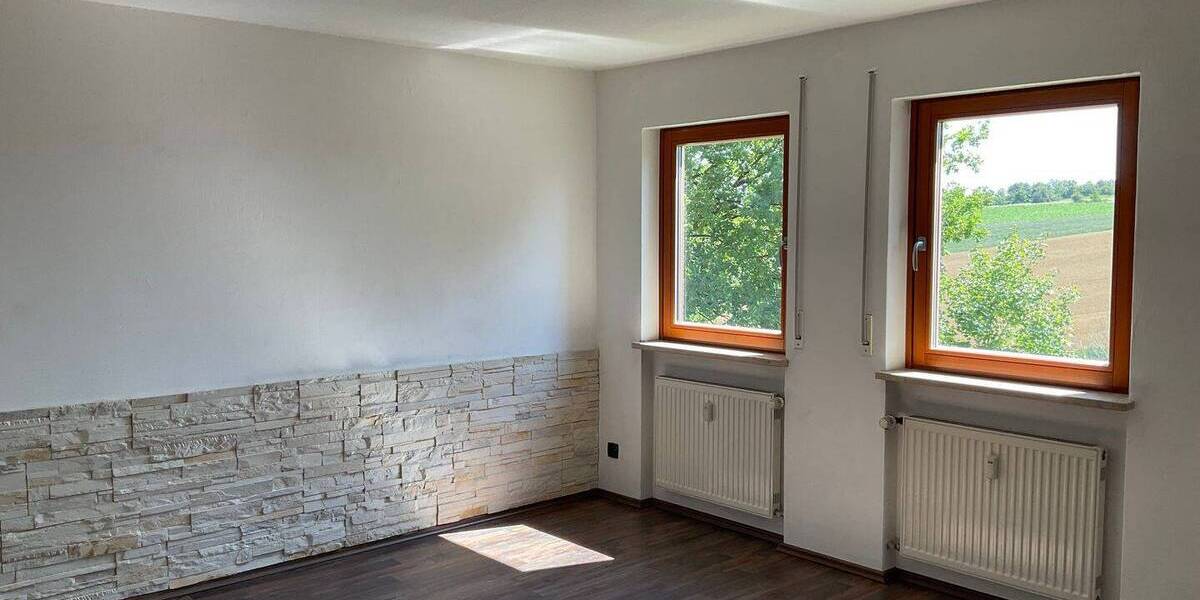 Etagenwohnung Itzgrund Gleußen - 2 Zimmer, 99.000&euro; | Angebot:25733250