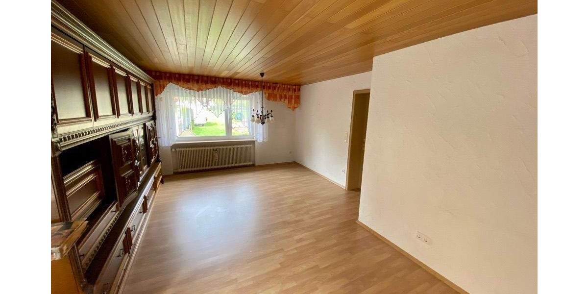 Mehrfamilienhaus, Wohnhaus Forchheim Burk - 7 Zimmer, 177 m&sup2;, 680.000&euro; | Angebot:25741963