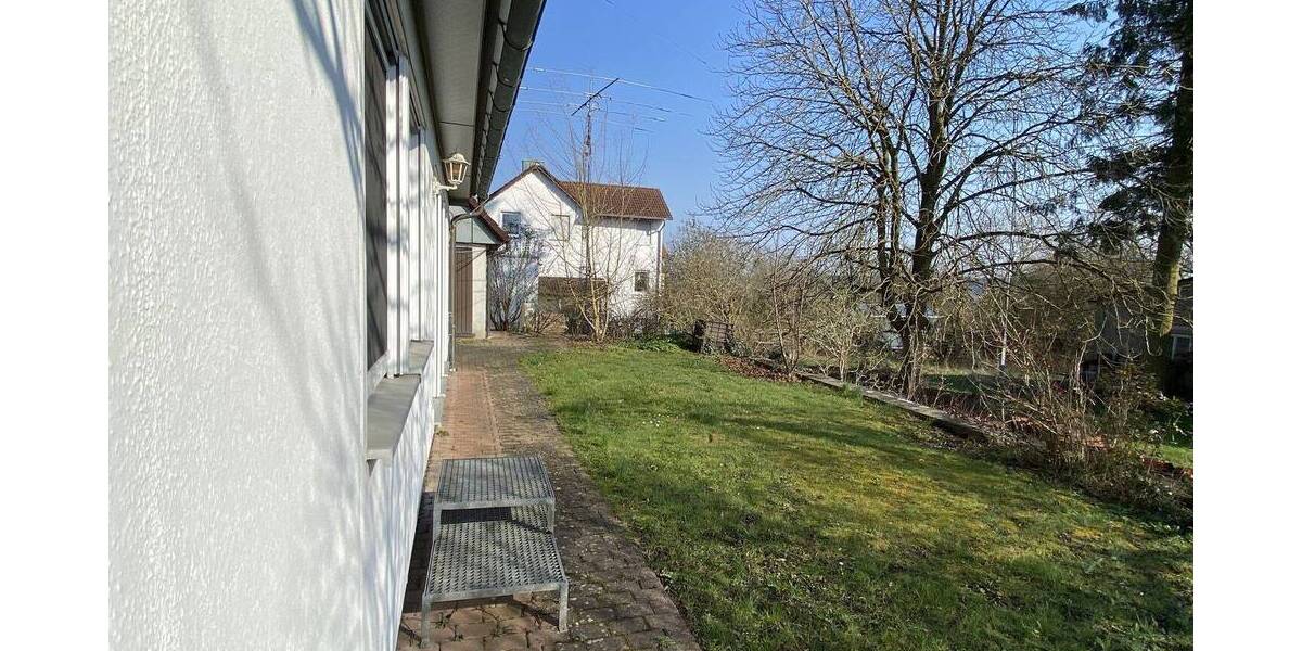 Einfamilienhaus Burghaslach Fürstenforst - 5 Zimmer, 127 m&sup2;, 229.000&euro; | Angebot:26064998