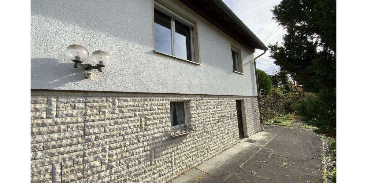 Doppelhaushälfte Ebermannstadt - 5 Zimmer, 103 m&sup2;, 325.000&euro; | Angebot:25692195