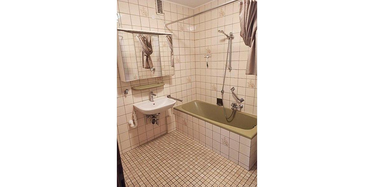 Etagenwohnung Bamberg Bamberg-Ost - 4 Zimmer, 101 m&sup2;, 750&euro; | Angebot:26033213