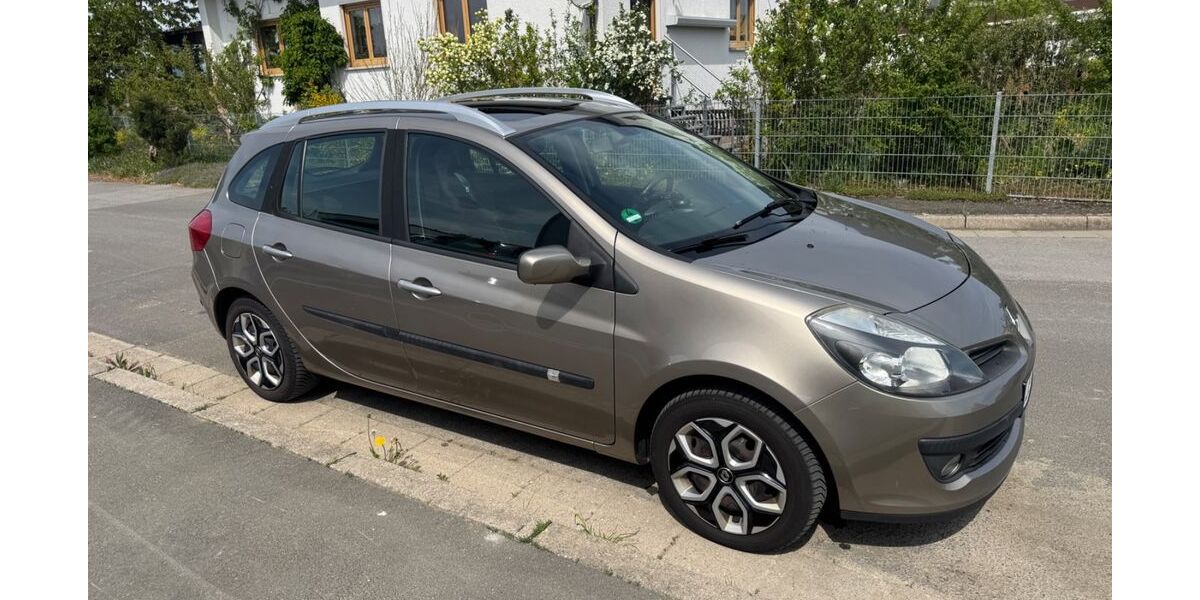 Renault Clio 153.000 km 3.200 &euro; Altendorf 96146