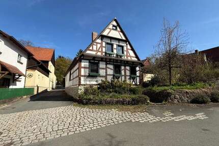 Haus Strullendorf - 6 Zimmer, 145 m&sup2;, 279.999&euro; | Angebot:26288431