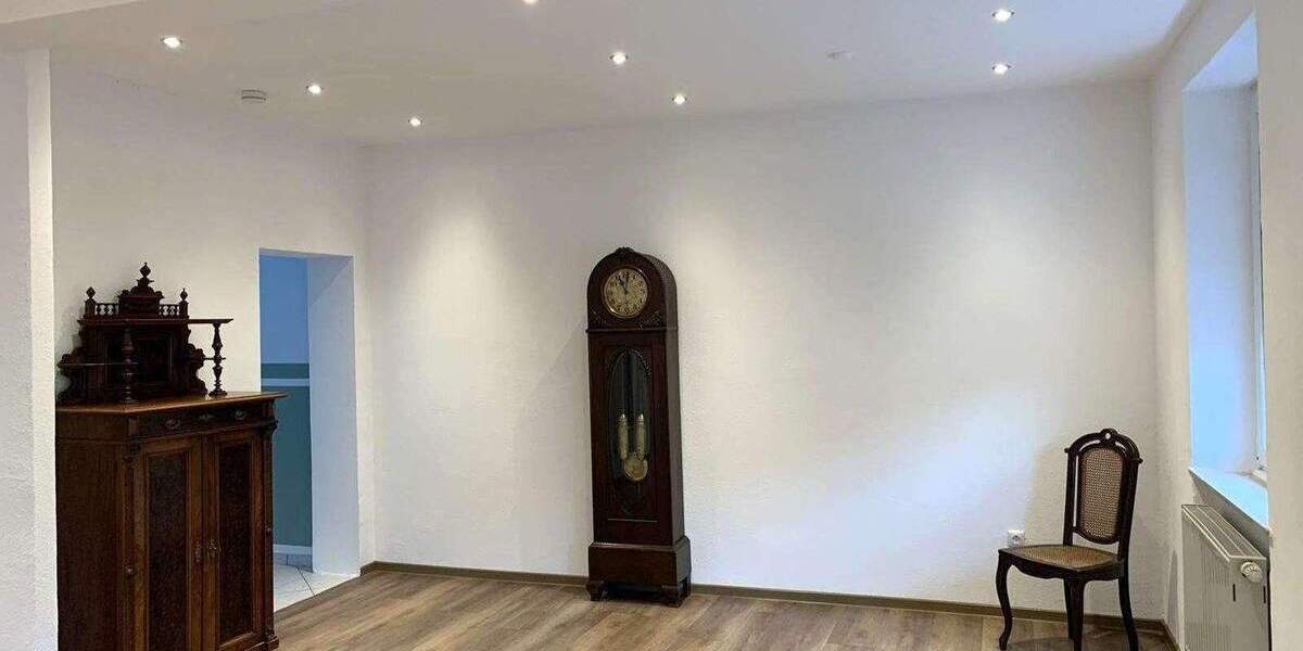 Mehrfamilienhaus, Wohnhaus Hirschaid Sassanfahrt - 9 Zimmer, 270 m&sup2;, 749.000&euro; | Angebot:25780721