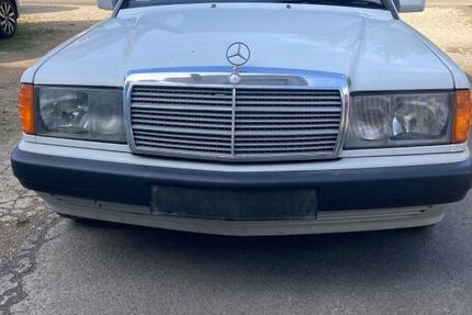 Mercedes-Benz 190 240.000 km 3.799 &euro; Eltmann 97483