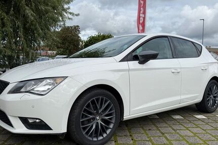 Seat Leon 77.000 km 11.499 &euro; Knetzgau 97478