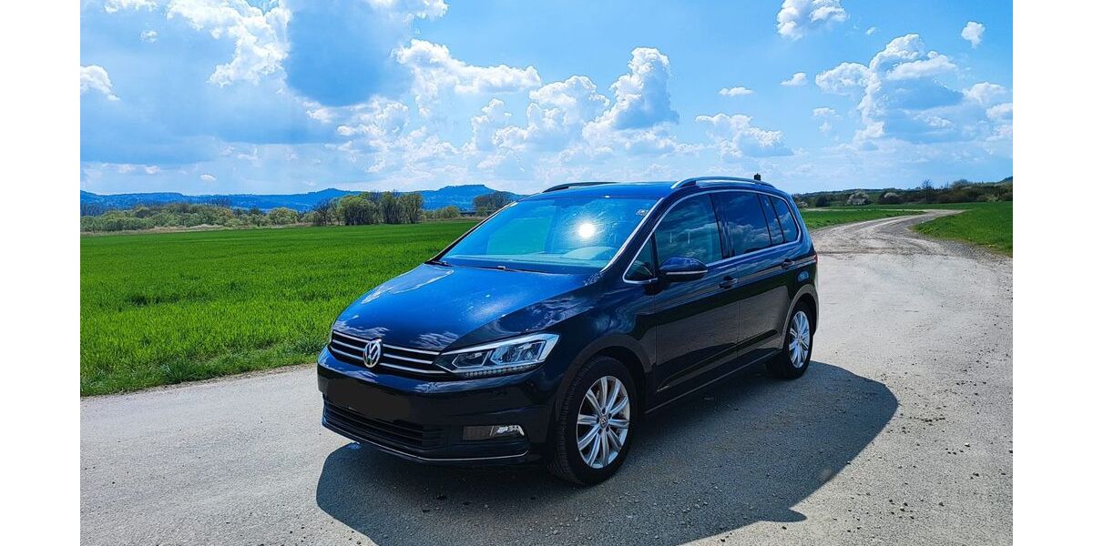 VW Touran 107.000 km 17.990 &euro; Bad Staffelstein 96231