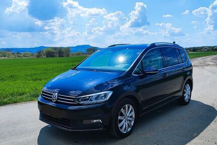 VW Touran 107.000 km 18.900 &euro; Bad Staffelstein 96231