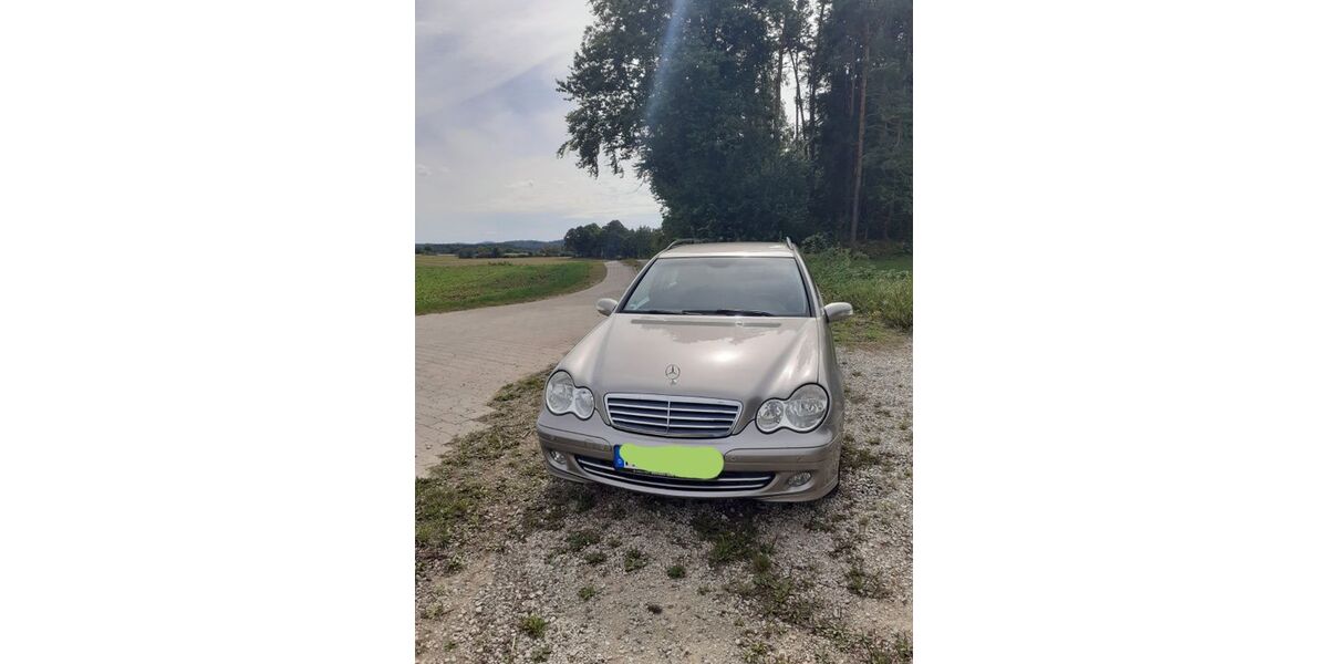 Mercedes-Benz C 200 221.000 km 3.800 &euro; Aufseß 91347