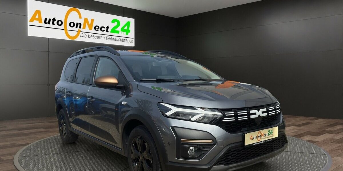Dacia Jogger Extreme+ *7-Sitzer/Navi/SHZG/Temmpomat/RFK* 13.615 km 20.790 &euro; Bamberg 96052