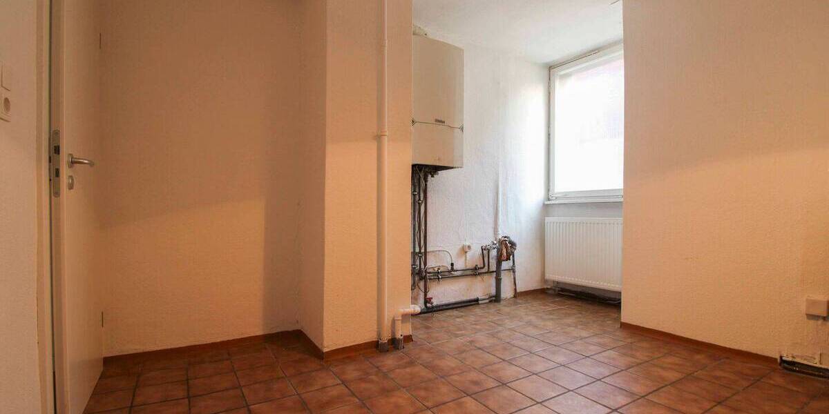 Mehrfamilienhaus, Wohnhaus Forchheim - 7 Zimmer, 198 m&sup2;, 450.000&euro; | Angebot:26827732