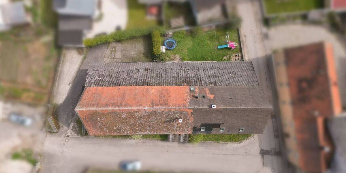 Mehrfamilienhaus, Wohnhaus Schlüsselfeld Elsendorf - 8 Zimmer, 232 m&sup2;, 420.000&euro; | Angebot:26471350