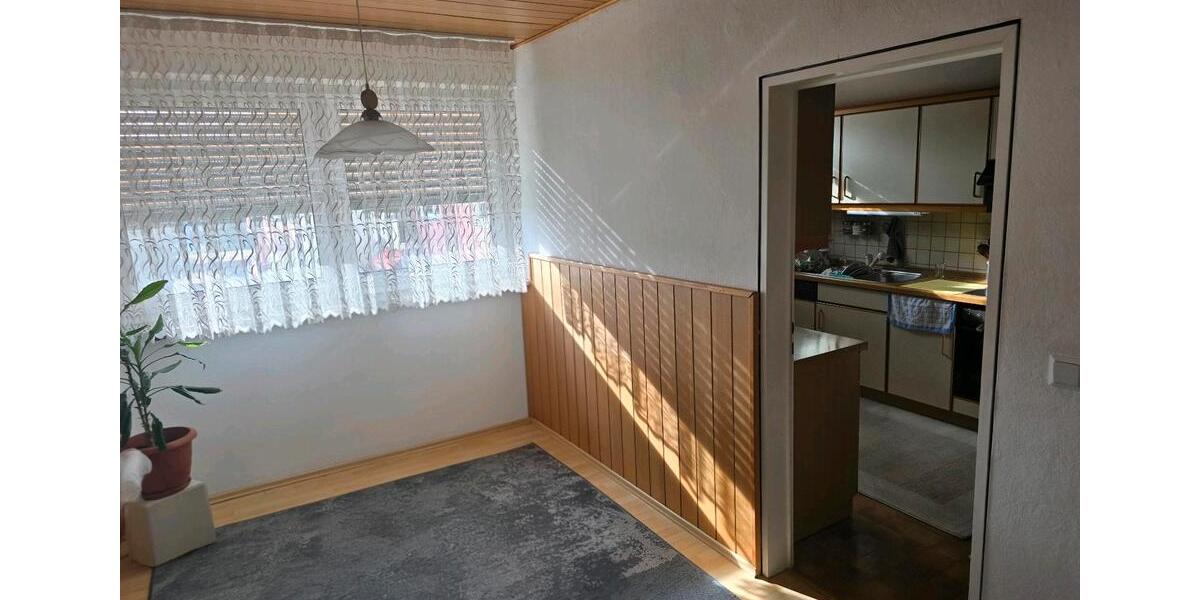 Etagenwohnung Forchheim - 4 Zimmer, 96 m&sup2;, 325.000&euro; | Angebot:23200395