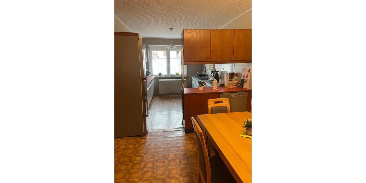 Etagenwohnung Eltmann - 4 Zimmer, 115 m&sup2;, 450&euro; | Angebot:25945376