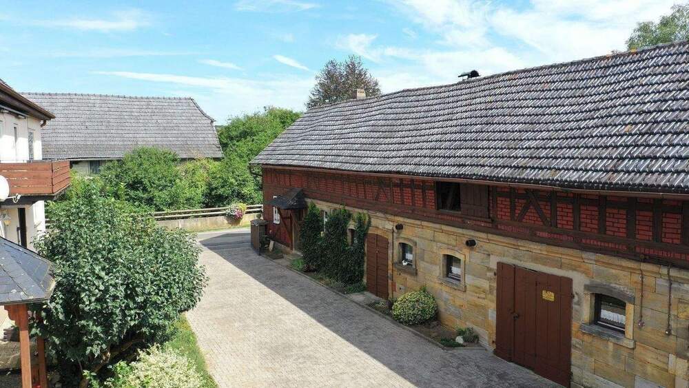 Mehrfamilienhaus, Wohnhaus Itzgrund Gleußen - 390.000&euro; | Angebot:26205719