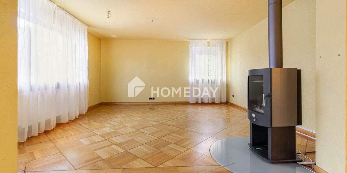 Mehrfamilienhaus, Wohnhaus Bamberg Gereuth - 7 Zimmer, 266 m&sup2;, 650.000&euro; | Angebot:25737534