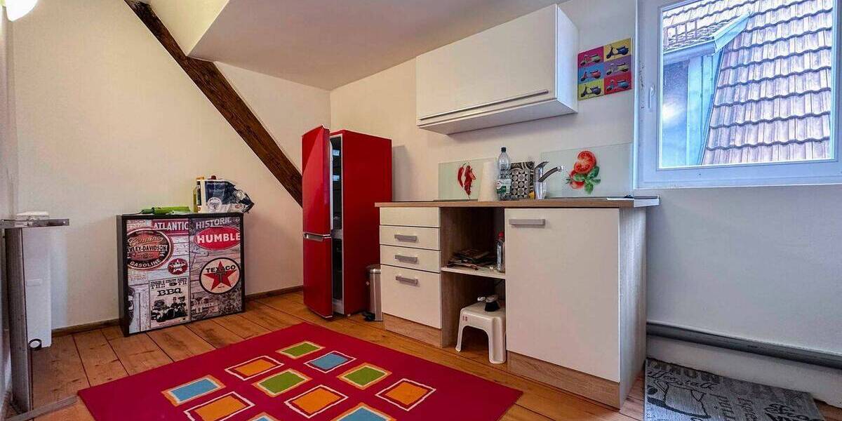 Gewerbeobjekt Hollfeld - 7 Zimmer, 349.000&euro; | Angebot:26617414