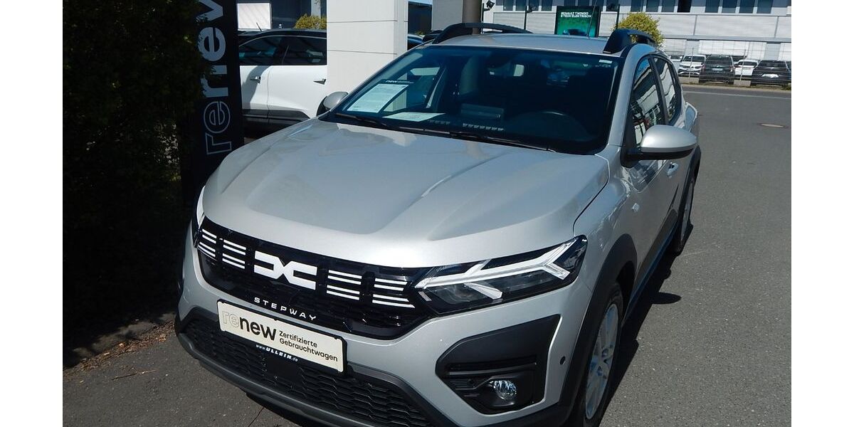 Dacia Sandero 18.563 km 15.650 &euro; Bamberg 96052