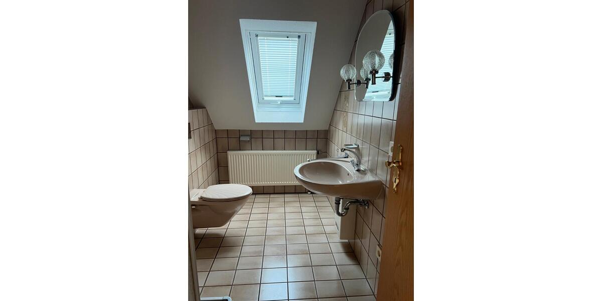 Einfamilienhaus Memmelsdorf - 7 Zimmer, 241 m&sup2;, 750.000&euro; | Angebot:26960803