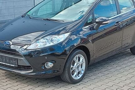 Ford Fiesta 89.500 km 4.990 &euro; Burgebrach 96138