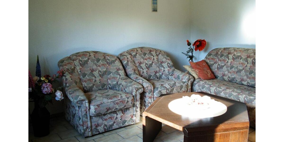 Etagenwohnung Röttenbach - 2 Zimmer, 50 m&sup2;, 255&euro; | Angebot:25636544