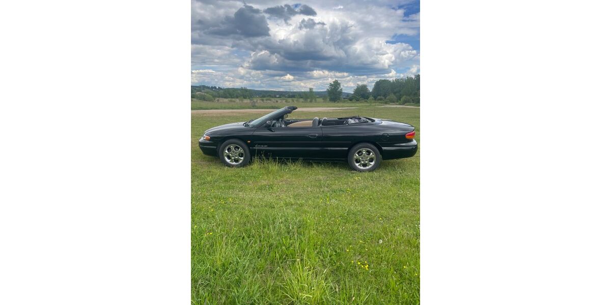 Chrysler Stratus 159.000 km 4.400 &euro; Viereth 96191