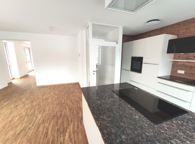 ERSTBEZUG nach Sanierung - Einfamilienhaus mit großer Terrasse und Garage - Einfamilienhaus Pommersfelden | Angebot:21473448