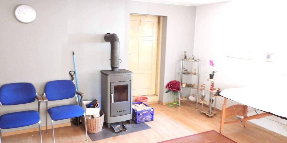 Mehrfamilienhaus, Wohnhaus Mühlhausen - 6 Zimmer, 200 m&sup2;, 75.000&euro; | Angebot:26834794